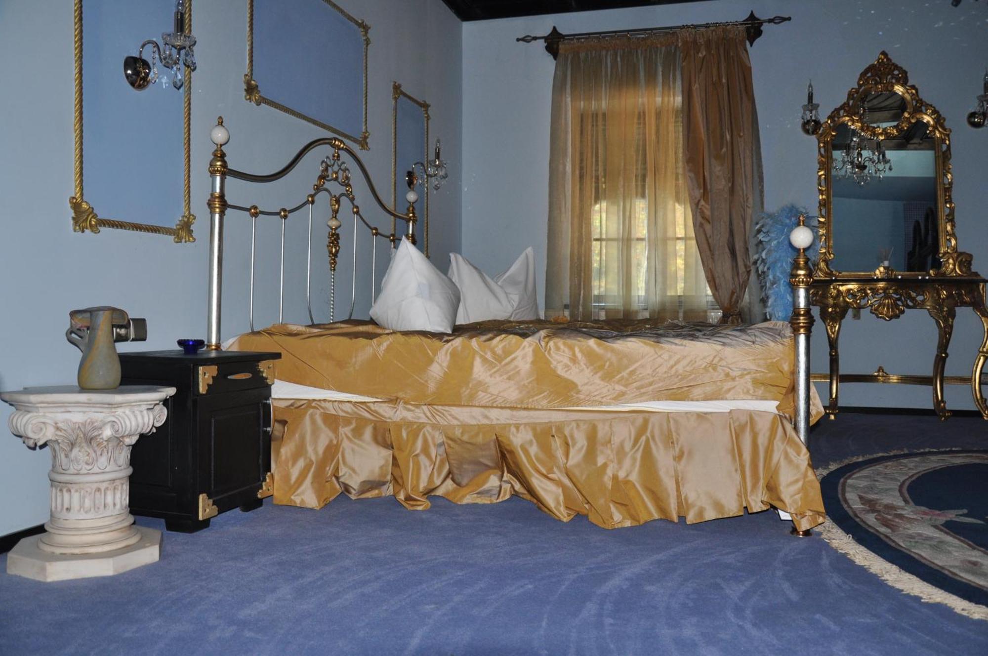Casa Cu Farfurii Sinaia Quarto foto