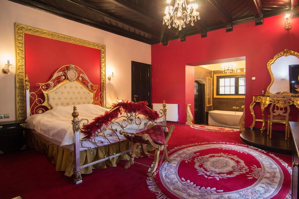 Casa Cu Farfurii Sinaia Quarto foto